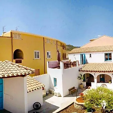 Bed & Breakfast Centu Concas 3*