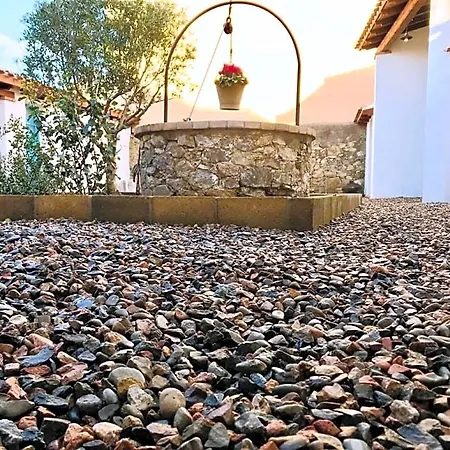 Centu Concas Bed & Breakfast 3*