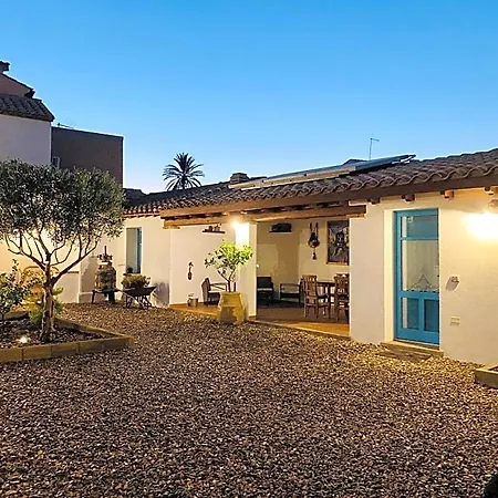 Centu Concas Bed & Breakfast 3*