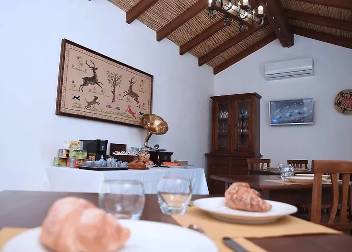 Centu Concas Bed & Breakfast 3*