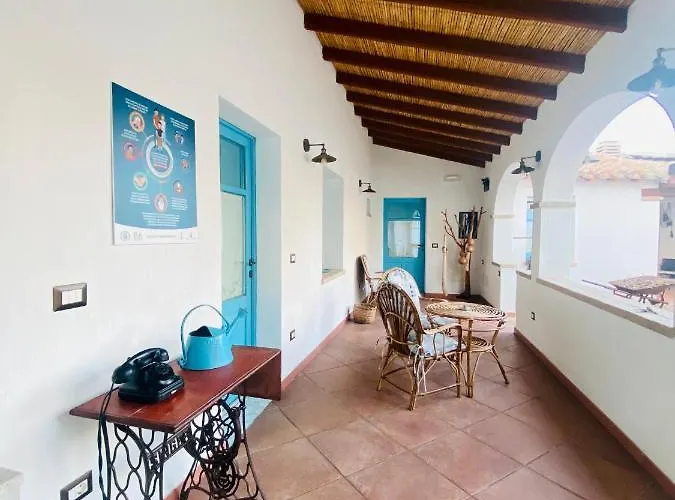 Centu Concas Bed & Breakfast 3*